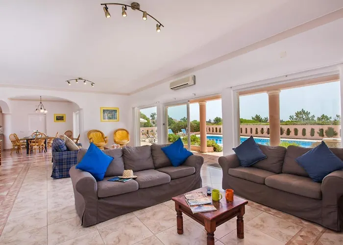 Villa Ocean View By *