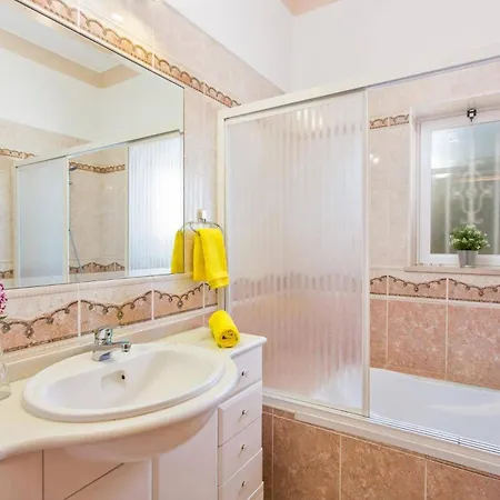 Villa Ocean View By